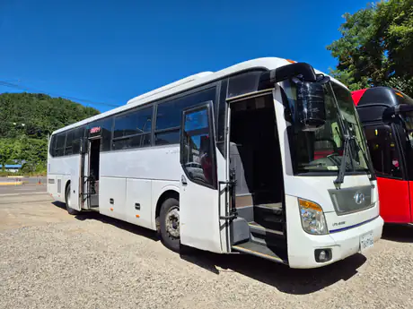 2016 Hyundai Universe