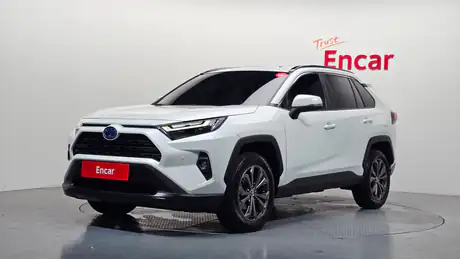 2024 Toyota RAV4 2.5 2WD Hybrid XLE